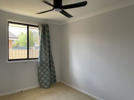 Two bedroom unit centrally located to Hospital, Tafe and Schools - Photo 5