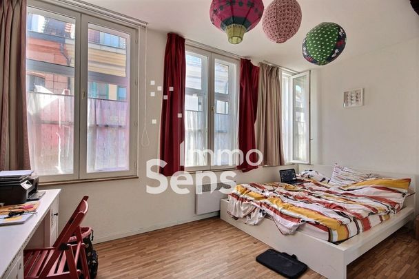 Location appartement - Lille VIEUX LILLE - Photo 1