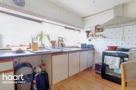 3 bedroom end of terrace house to rent - Photo 5