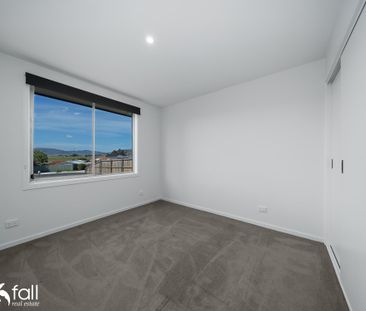 Newly Renovated Home in the Heart of Bridgewater - Photo 3