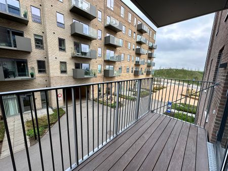 Moderne 3-værelses lejlighed i Nørresundby med altan og tagterrasse - Foto 3