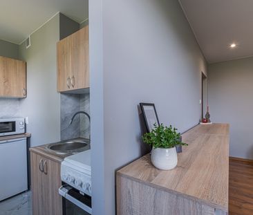 Umeblowana kawalerka - Zdjęcie 3