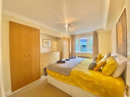 Henley-on-thames, Oxfordshire, RG9 - Photo 3