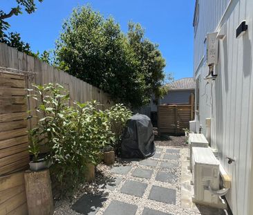 Totara Vale, 8/18 Ludlow Terrace - Photo 2