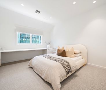 Watsons Bay Dream Rental - Poolside Living Steps from Ferry and Bea... - Photo 3