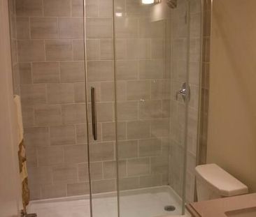 For Lease - 3326 Carding Mill (M Flr) Trail Unit# Main Floor, Oakvi... - Photo 2