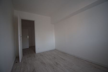 A louer Appartement 1 pièce(s) Elbeuf 76500 réf MILO-20 - Photo 3