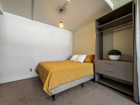 ***Welcome to Apartment 201 Chevron Suites*** - Photo 3