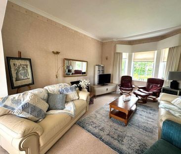 3 bedroom apartment to rent - Photo 2