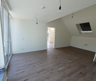 Schöne A+ Neubau Dachgeschosswohnung - Photo 1