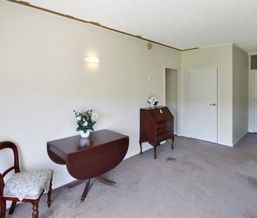 Apartment Living - Photo 2