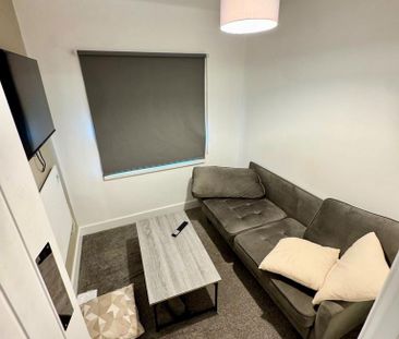 4 bedroom house share to rent - Photo 1