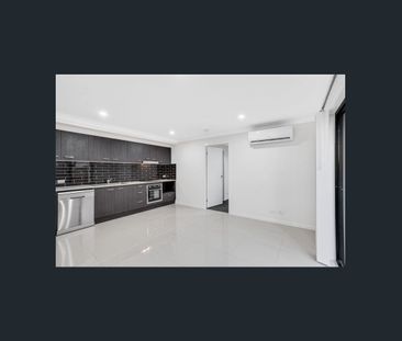 One Bedroom Duplex in Cambooya. - Photo 2