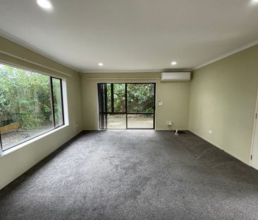Flat Bush - Photo 6