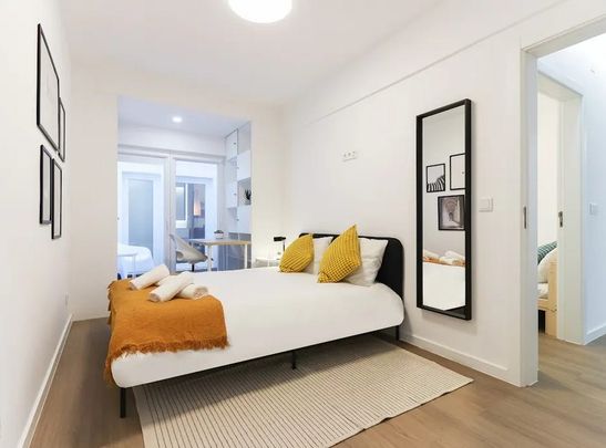 Rua General Leman, Lisbon, Lisbon 1600-102 - Photo 1