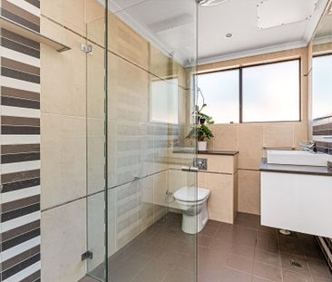 Peaceful Living in the Heart of Enmore - Photo 5