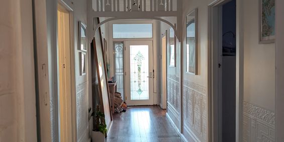 West Perth - Photo 3