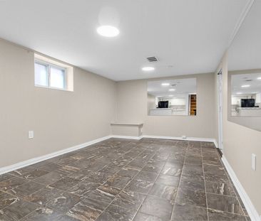 For Lease - 84 St Hubert Avenue, Toronto, Ontario - Photo 3