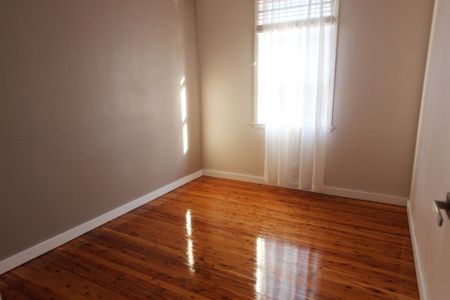 NEAT & TIDY HOME - Photo 2