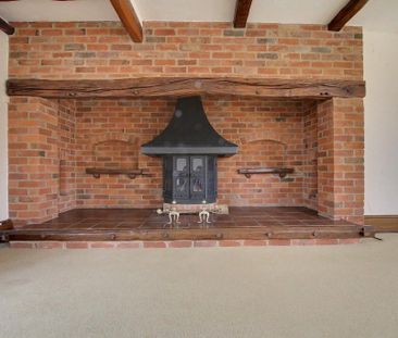 4 bedroom detached bungalow to rent - Photo 4