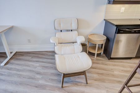 For Lease - 151 Upper Duke Crescent Unit# 609, Markham, Ontario - Photo 3