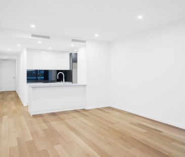 Spacious 1-Bedroom Apartment with Private Courtyard – 6-Month Lease... - Photo 1