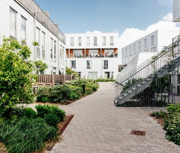 Lækker 4-værelses rækkehus på toppen af Vanløse med smuk udsigt - Photo 1