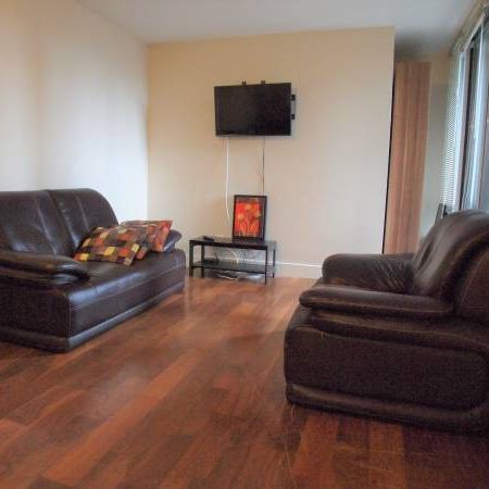 AVAILABLE October 1-Pet Permitted FURNISHED 2 Bedroom @1088 Richards - Photo 1