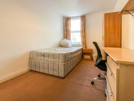 Wokingham Road, University - Photo 2