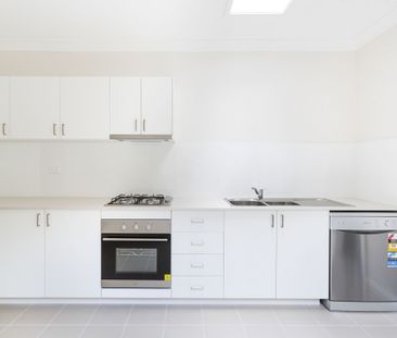 82 Hereford Street, Glebe NSW 2037 - Terrace For Rent | Domain - Photo 6