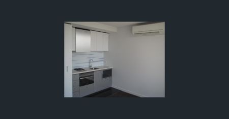 Light & Spacious 1 Bedroom in Prime Location - Photo 5