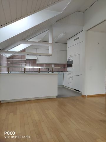 4.5 Zimmer, 122 m², 3. Stock - Photo 3