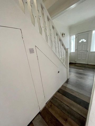 3 bedroom terraced house to rent - Photo 4