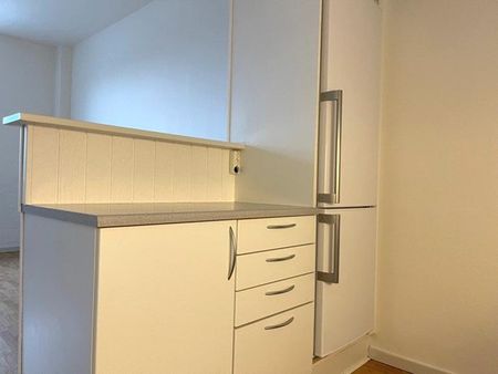 Skøn 2-værelses lejlighed i hjertet af Odense - Foto 4