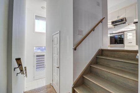 For Lease - 756 Heathrow Path, Oshawa, Ontario - Photo 3