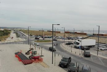 Arrendo apartamento quartos Caparica