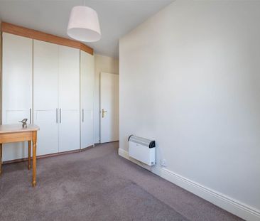 53 Whateley Place, Kilmacud, Blackrock, County Dublin - Photo 4
