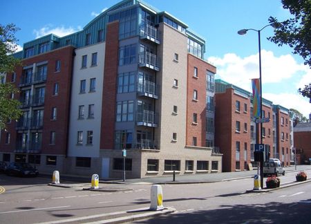 2 bedroom apartment to rent - Photo 2