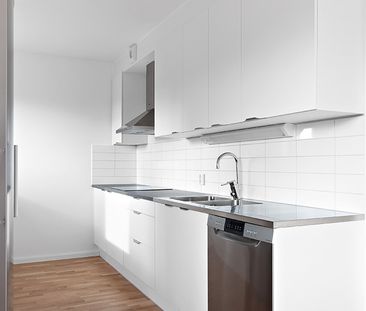 Ramels väg 123 - Photo 1