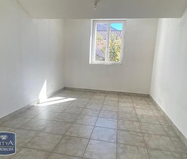 Location Appartement 3 pièces 64m² PERIGUEUX 24000 - Photo 3