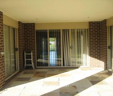 168 Linsell Boulevard, Cranbourne East, VIC 3977 - Photo 1