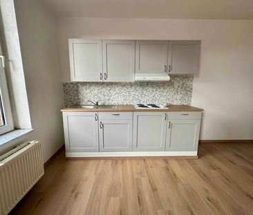 Appartement te huur - Photo 1