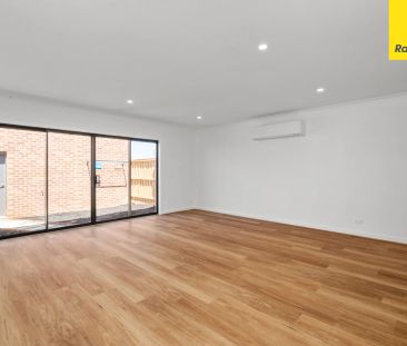 2 BEDROOM HOUSE - Photo 1