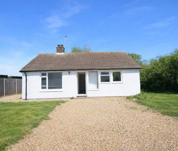 2 bedroom detached bungalow to rent - Photo 3