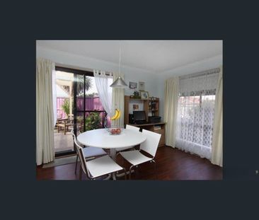 2 bedroom house in the good location of Hoppers Crossing !!! - Photo 2