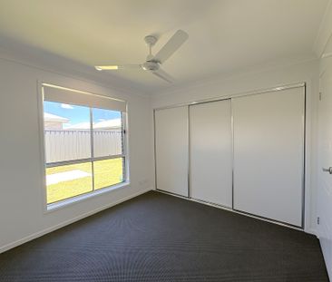 Spacious 4-Bedroom Family Home in Quiet Location - Photo 6