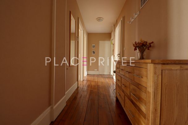 Appartement meublé avec place de parking - Photo 1