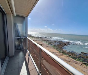 Location Appartement 1 pièce 31m² LES SABLES D OLONNE 85100 - Photo 4