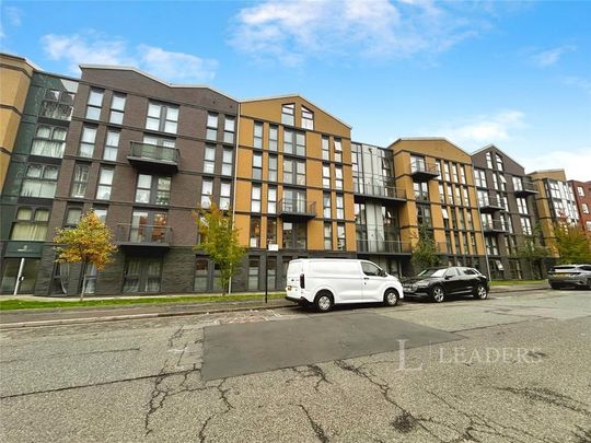 2 bedroom flat to rent - Photo 1