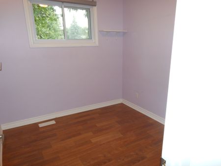 For Lease - 2 Laurie Court, Kanata, Ontario - Photo 4